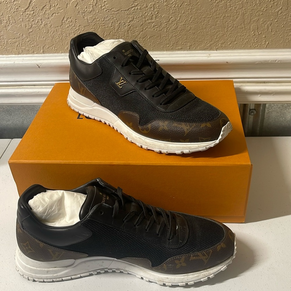 Runaway Louis Vuitton Sneaks
